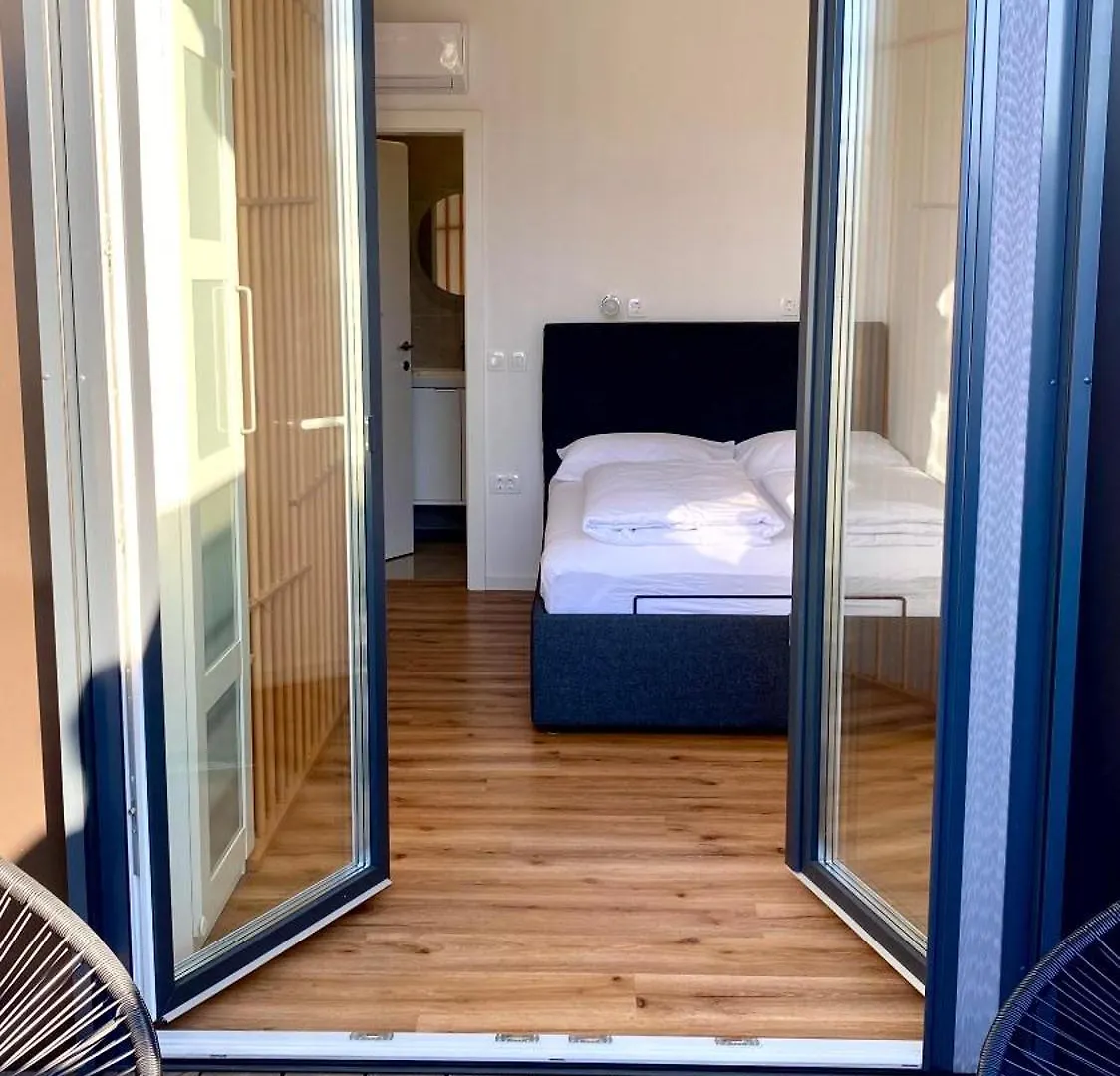 Little Plaza Duplex Apartment Ljubljana